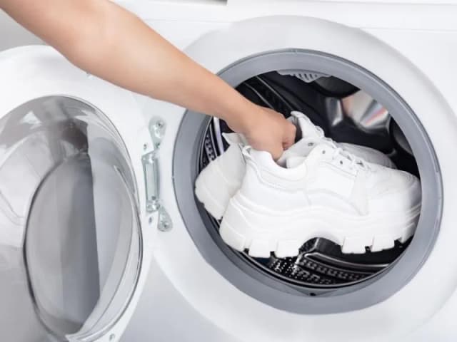 Jakie buty można prać w pralce? Kluczowe wskazówki i zasady prania Jakie buty można prać w pralce? Kluczowe wskazówki i zasady prania